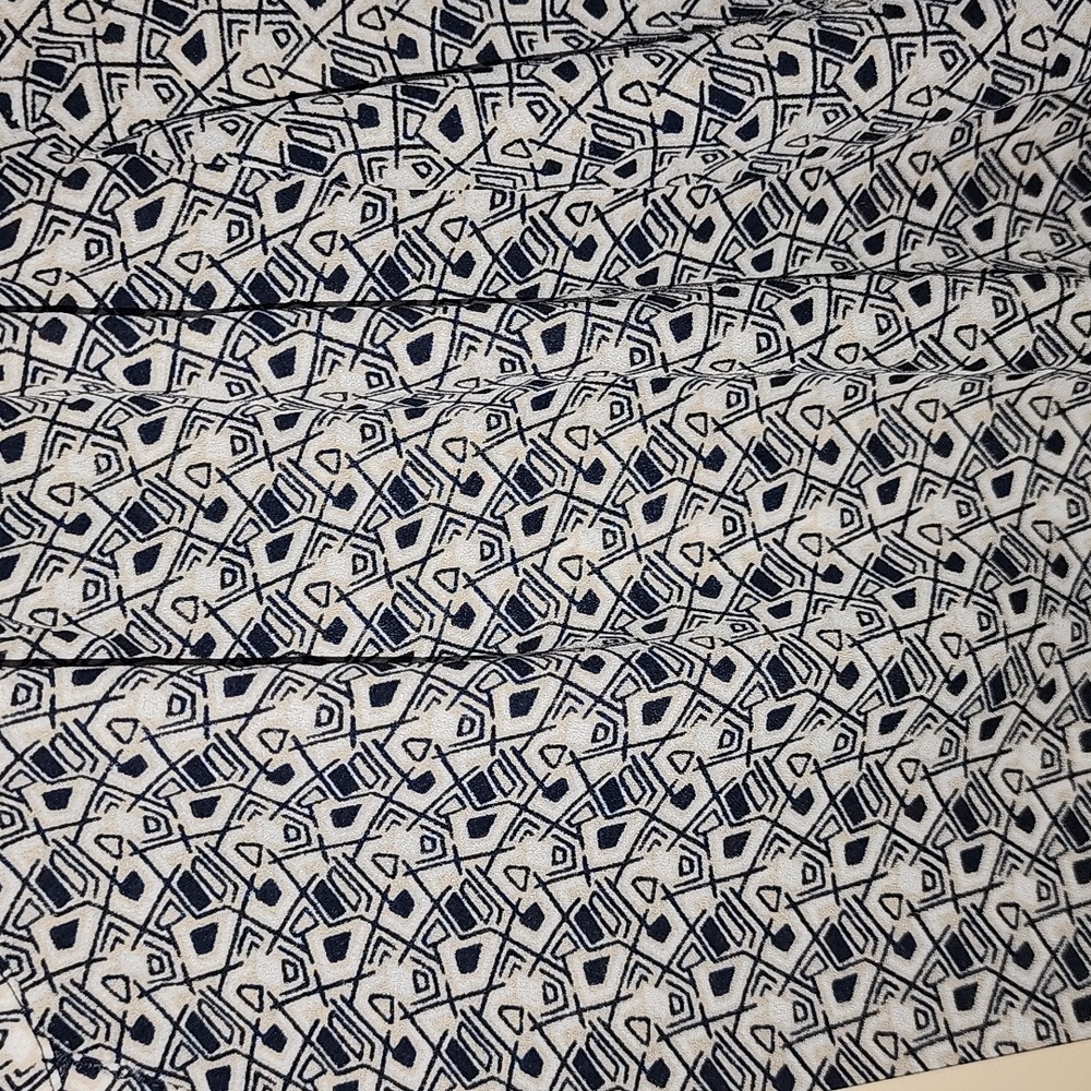 NYDJ Pintuck Blouse NWT Size XLarge - Picture 5 of 14
